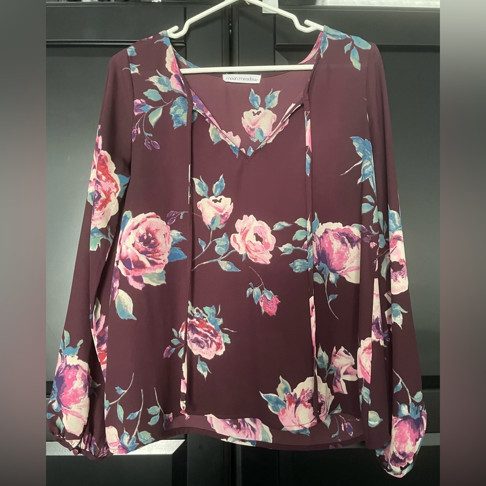 Floral long-sleeve blouse size S